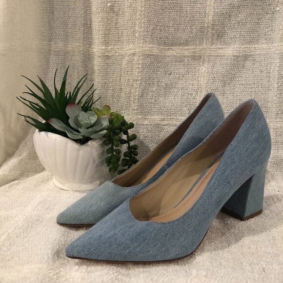 Marc Fisher Zala Light Blue Denim Pointed Toe Pump Heels Size 5.5 New READ - Picture 1 of 8